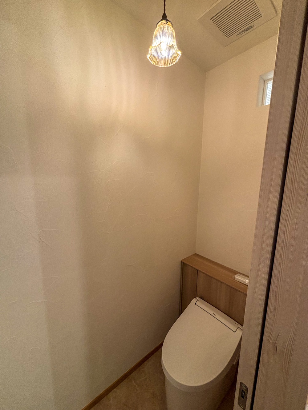 大きな屋根の平屋