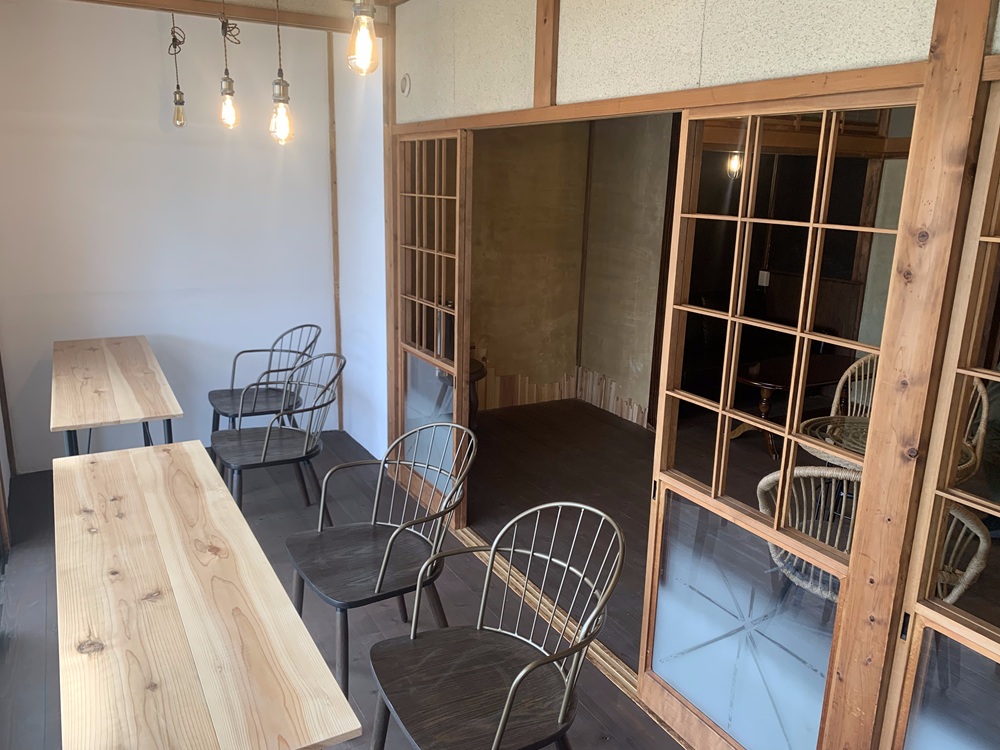 ベーカリーカフェ　ボンドミナ様