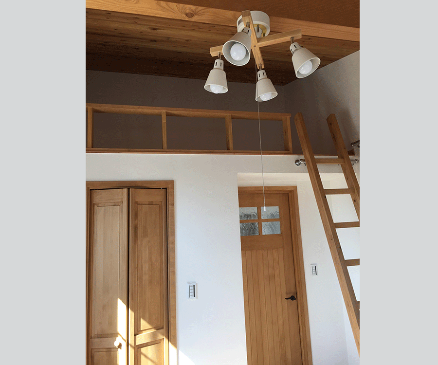 開放的なリビングに家族が集う「佐野の家」